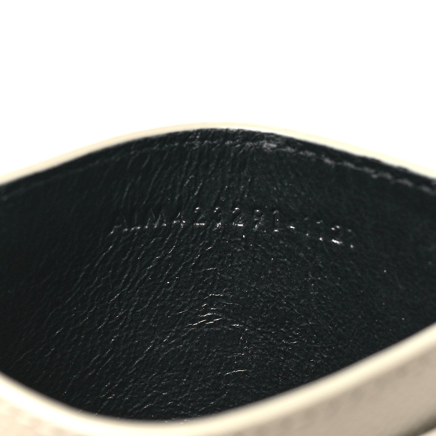 Saint Laurent Grain De Poudre Matelasse Chevron Monogram Credit Card Case Crema Soft 7 of 9