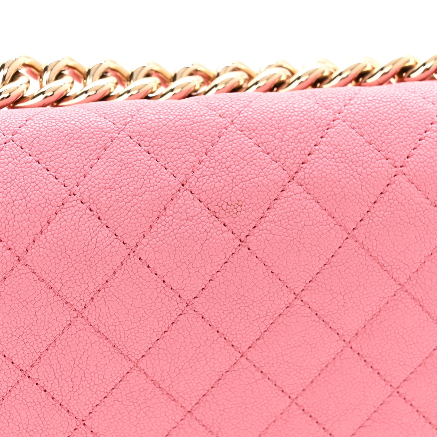 Caviar Quilted Medium Boy Flap Light Pink