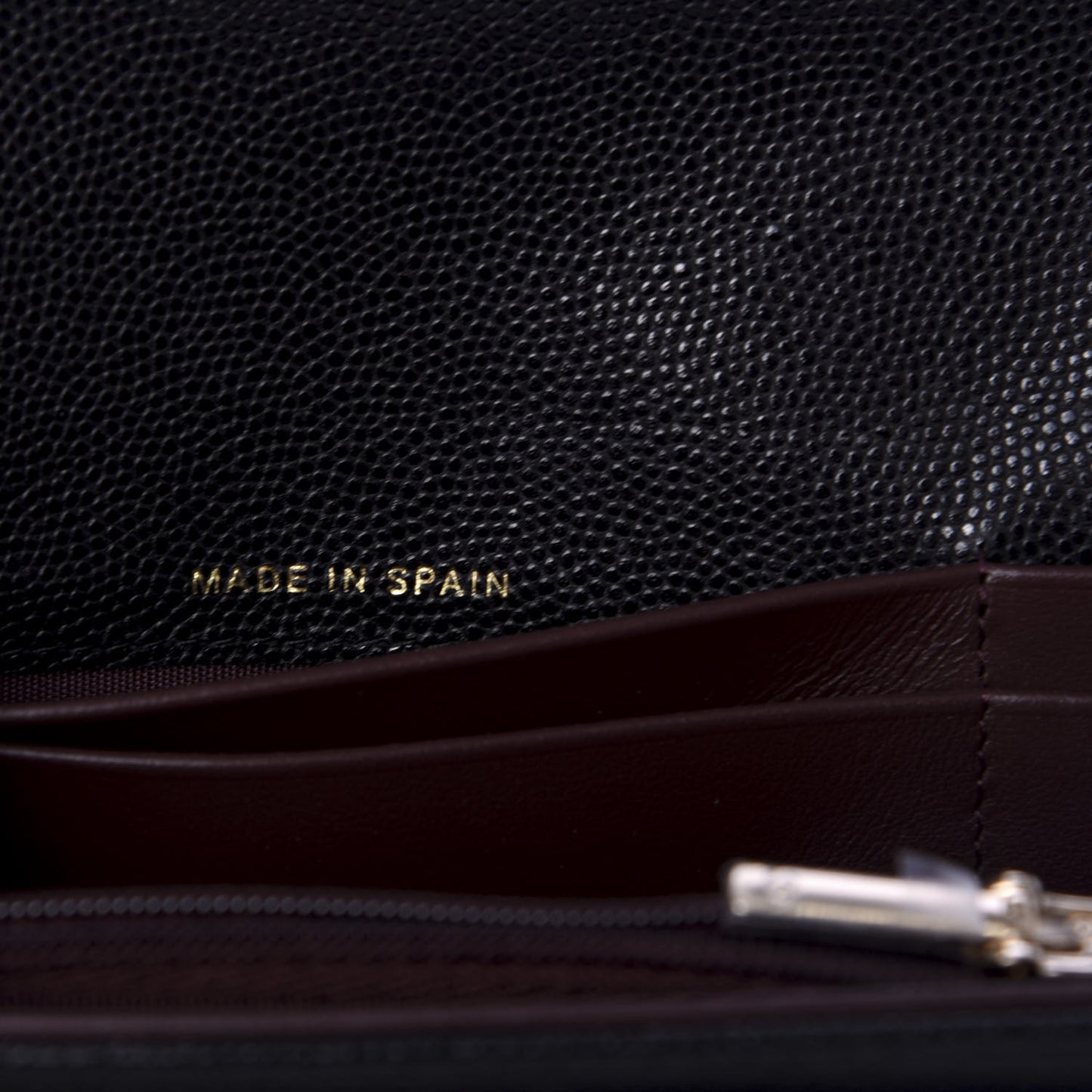 Caviar Quilted Medium Gusset Flap Wallet Black