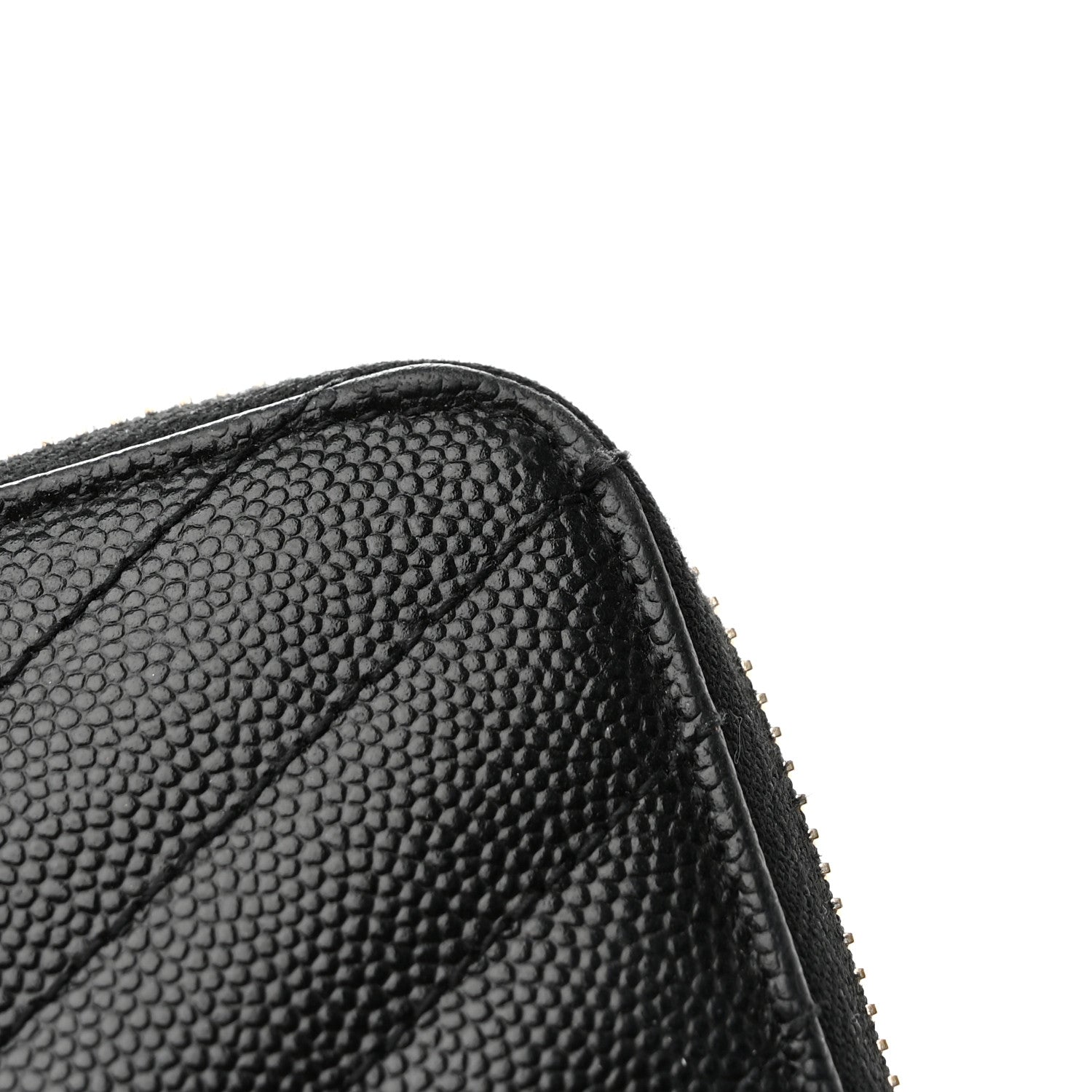 Saint Laurent Grain De Poudre Matelasse Chevron Monogram Zip Around Wallet Black 6 of 9