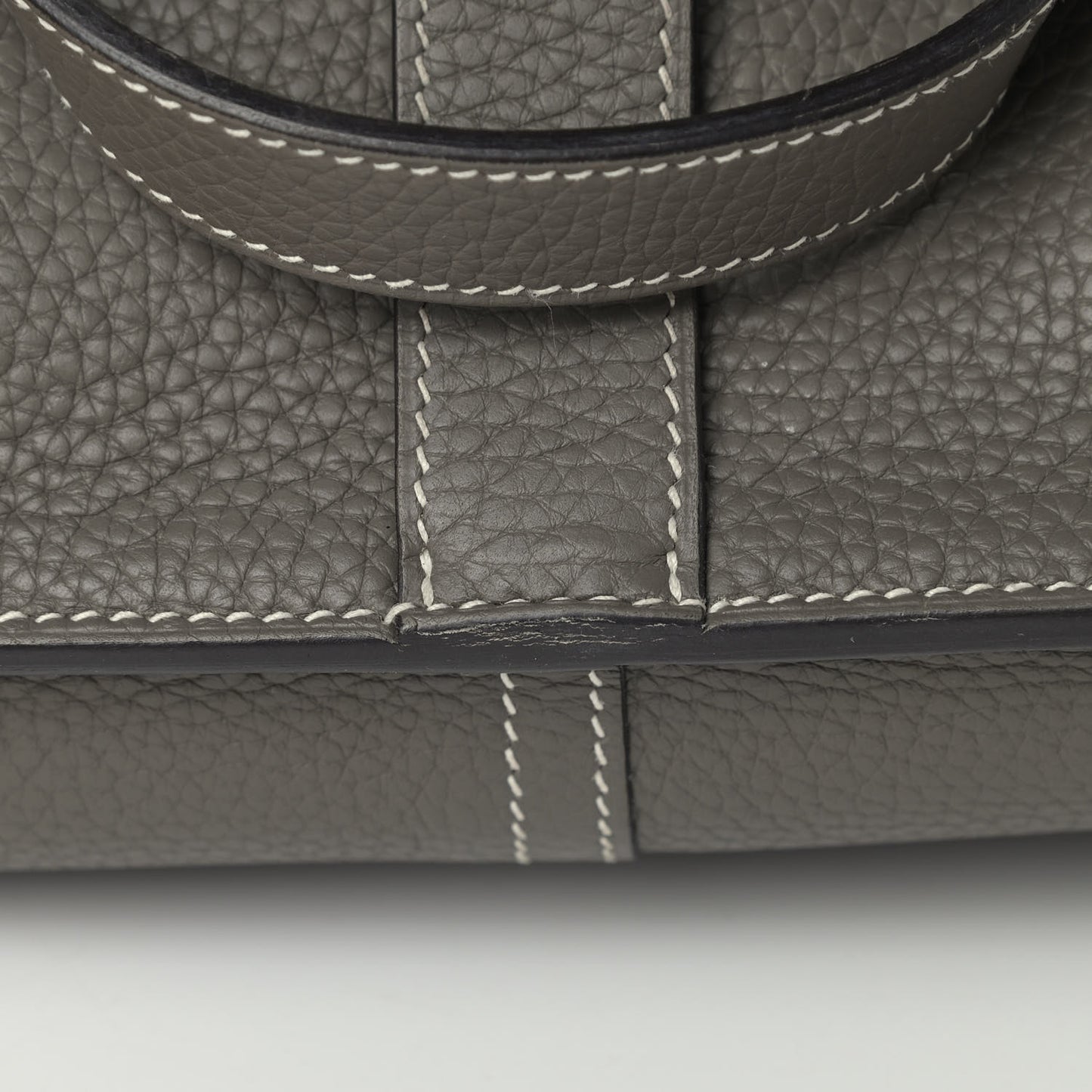 Taurillon Clemence Halzan 31 GM Etain