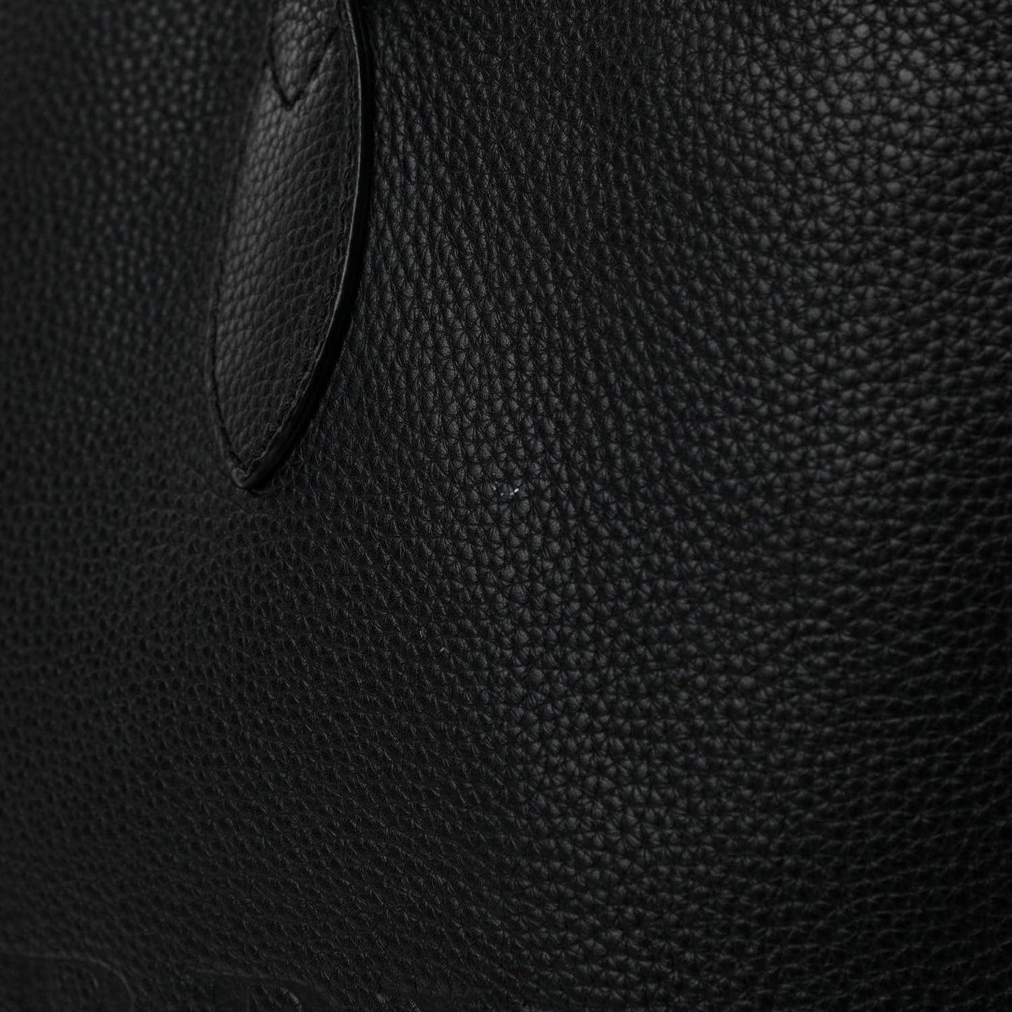 Grainy Calfskin Remington Tote Black