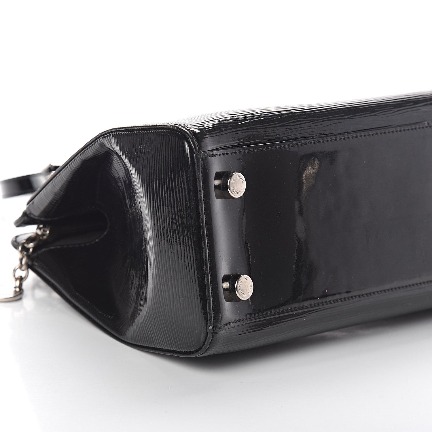 Louis Vuitton Electric Epi Brea MM Black 7 of 8