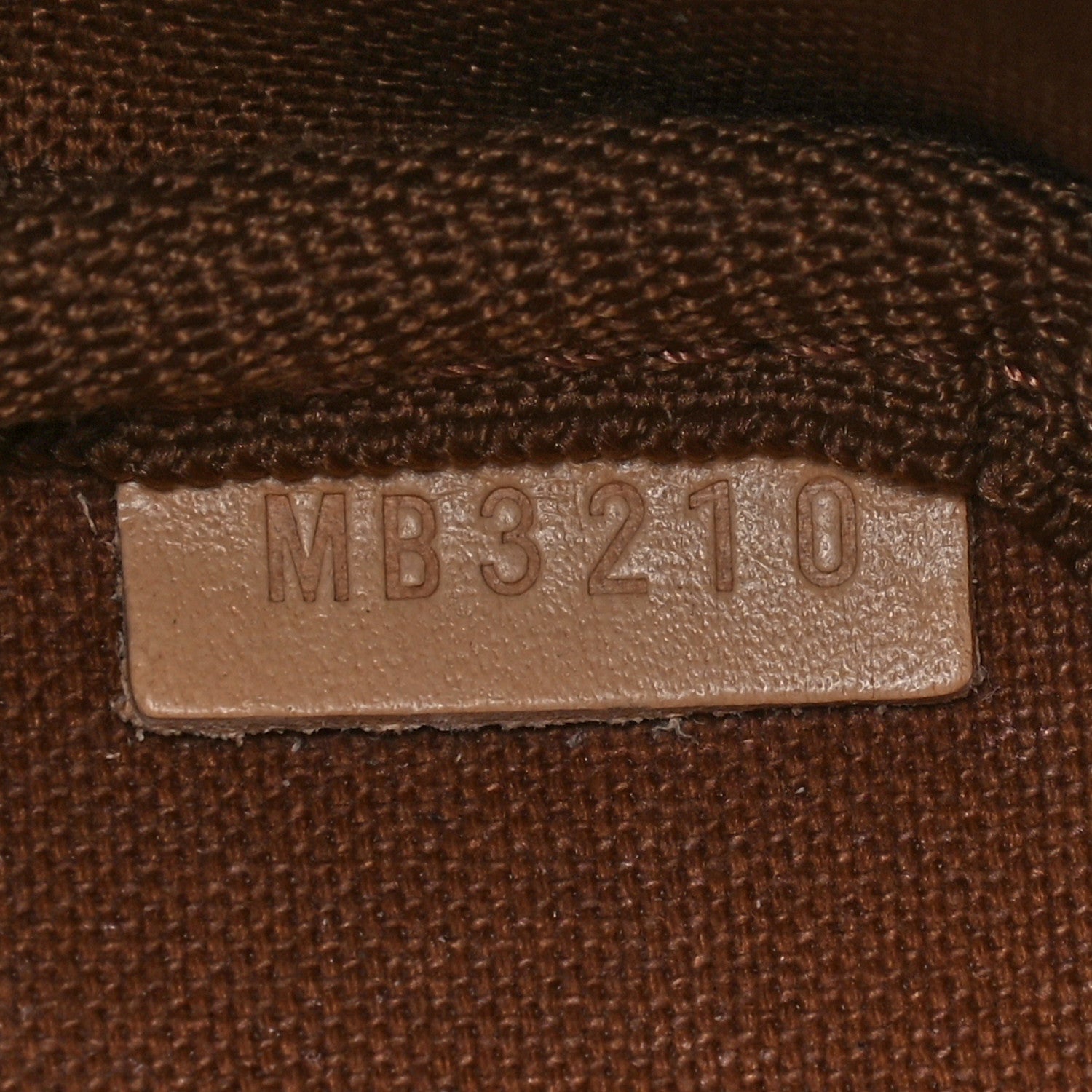 Louis Vuitton Monogram Nano Noe 7 of 16