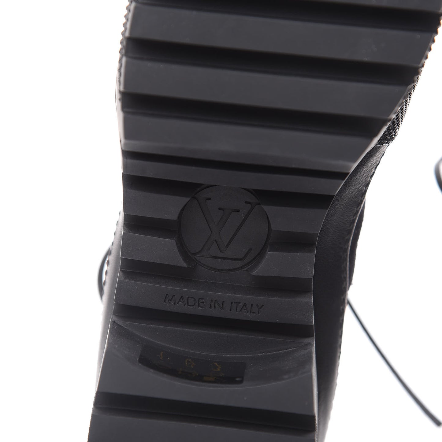 Suede Calfskin Monogram LV Black Heart Laureate Platform Desert Boots 37.5 Black