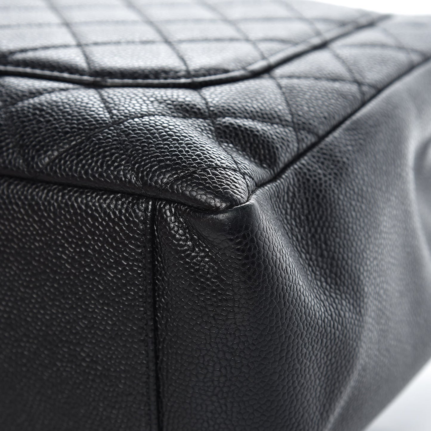 Caviar Quilted Grand Shopping Tote GST Black