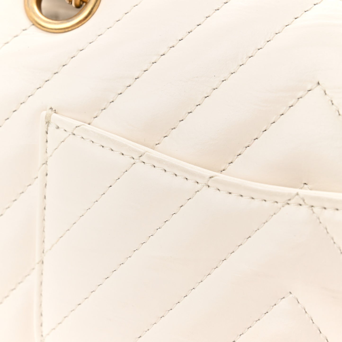 Aged Calfskin Chevron Quilted 2.55 Reissue Mini Flap White