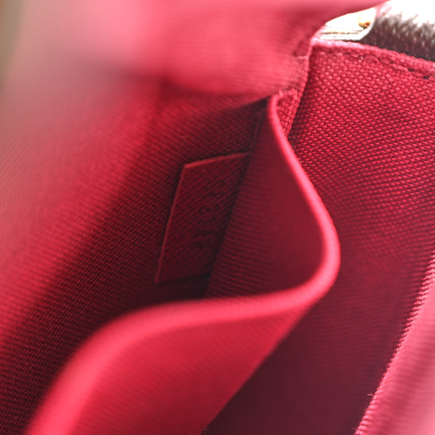 Monogram Pochette Felicie Chain Wallet Fuchsia