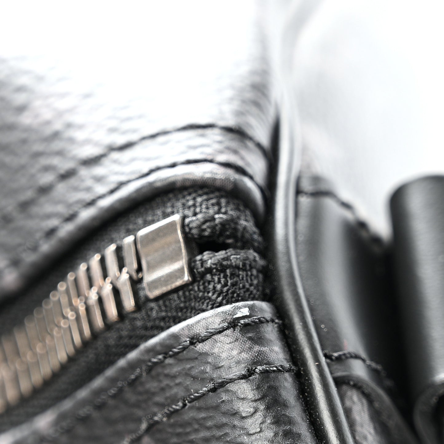 Monogram Eclipse Keepall Bandouliere 55