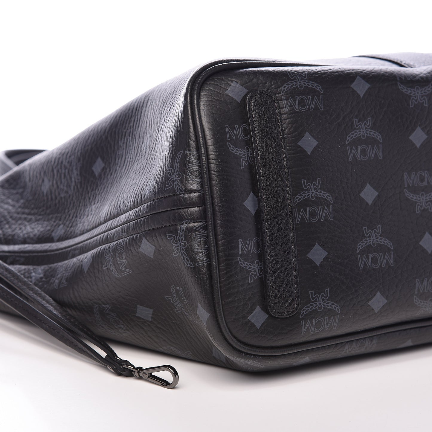 Visetos Medium Liz Reversible Shopper Tote Black