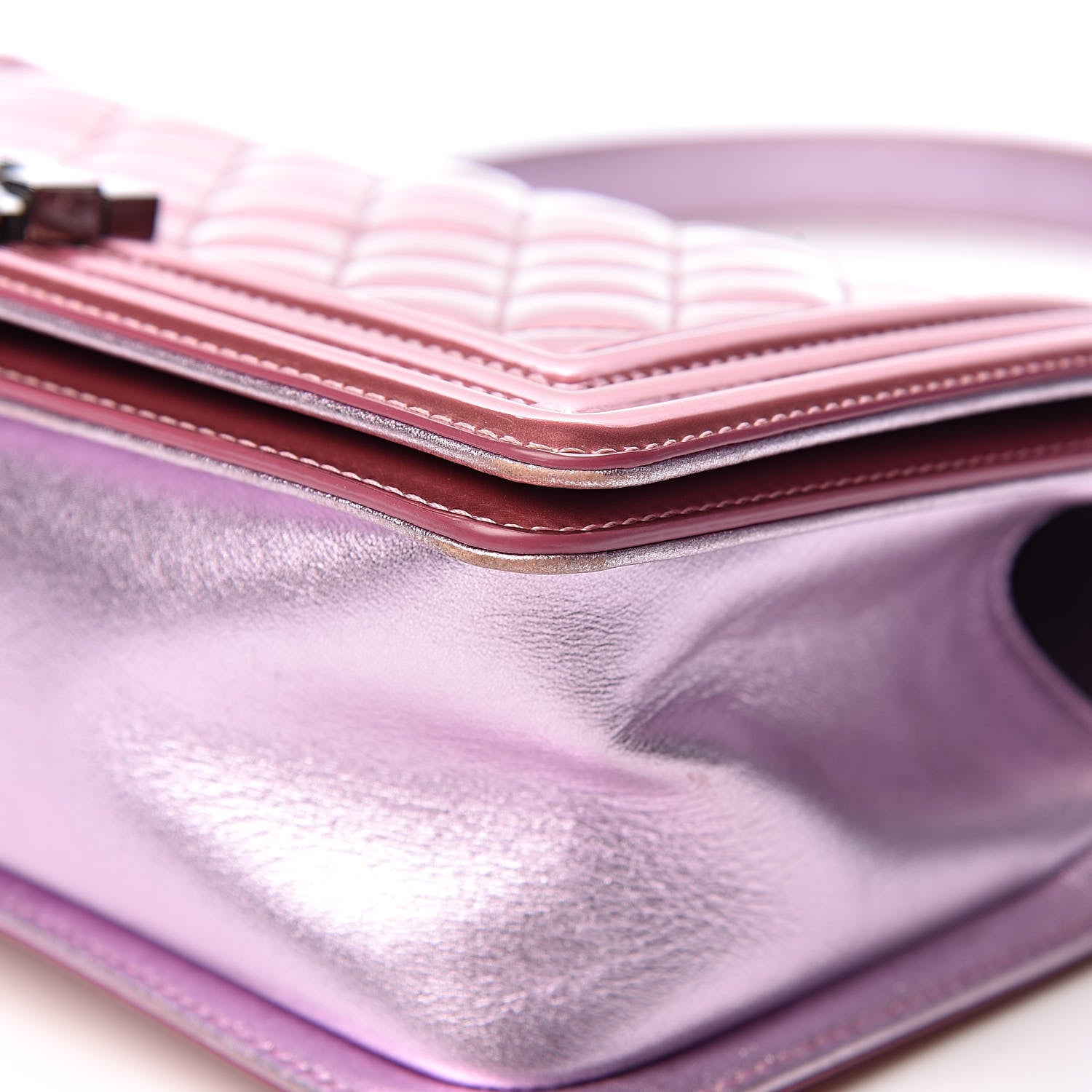 Chanel Metallic Patent Calfskin Quilted Medium Boy Flap Light Pink 14 of 17