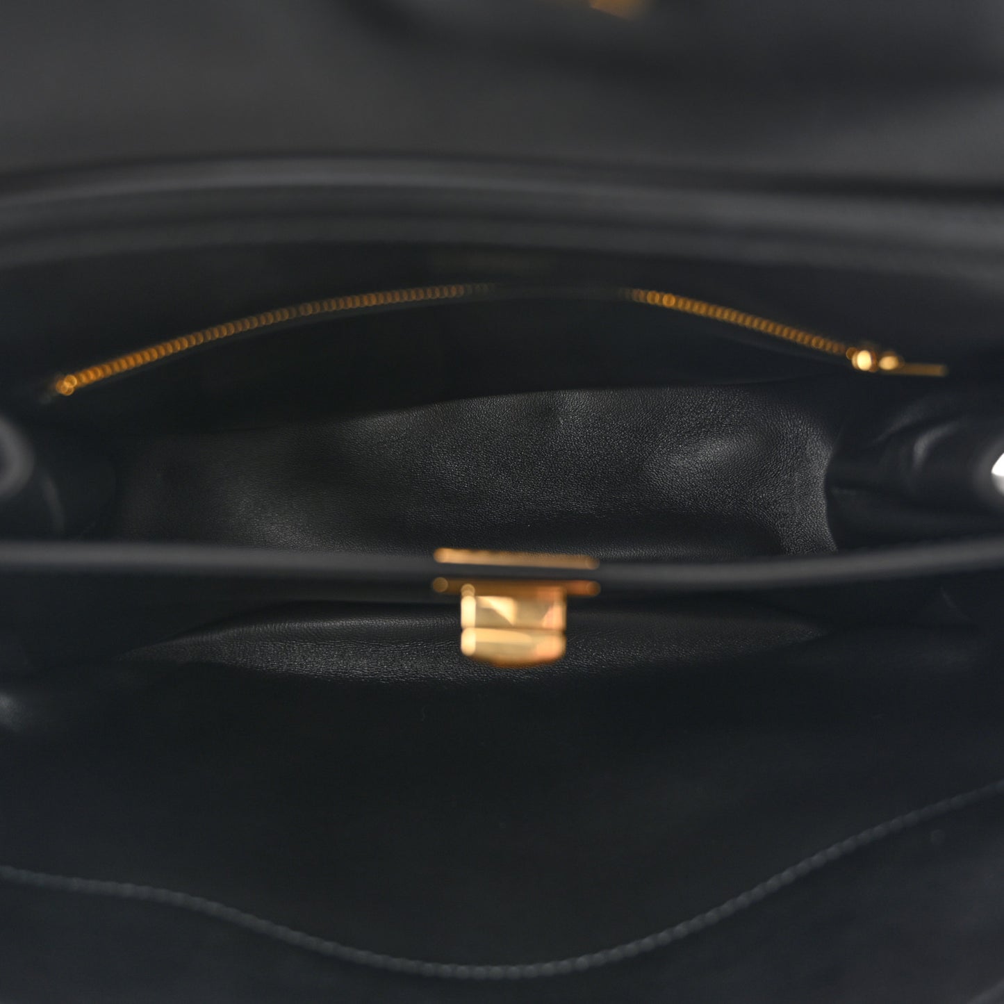 Natural Smooth Calfskin Small Rodeo Top Handle Handbag Black