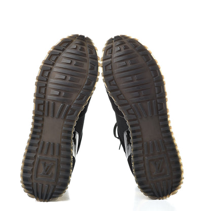 Louis Vuitton Suede Monogram Run Away Sneakers 40 Black 5 of 7