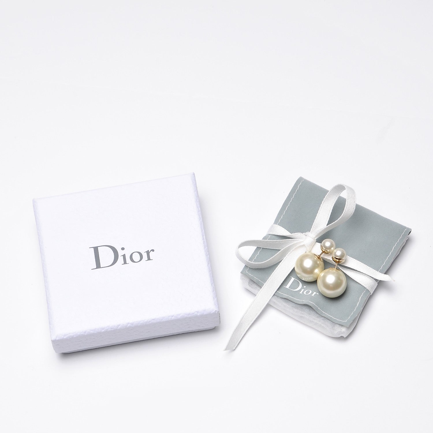 Christian Dior Pearl Mise En Dior Tribal Earrings 5 of 5