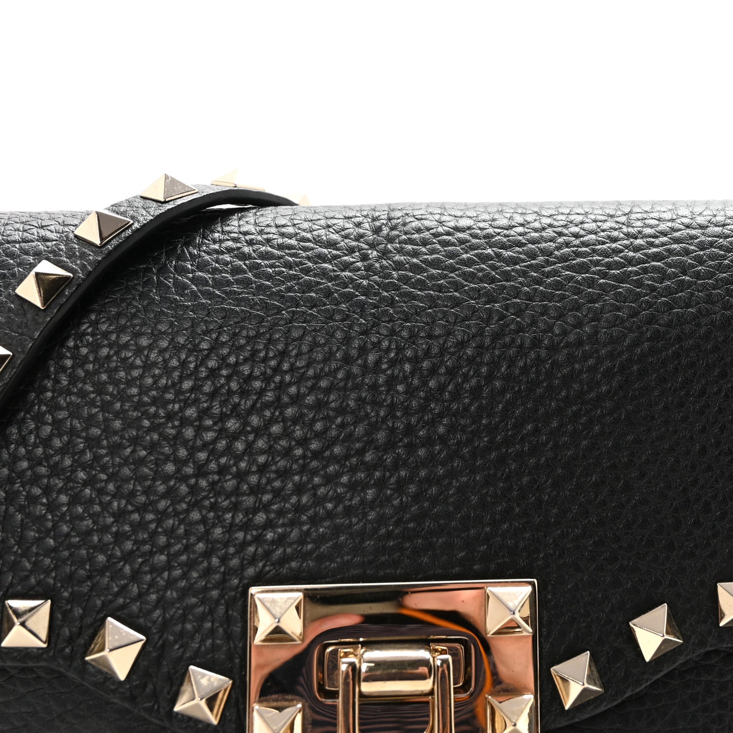 Pebbled Calfskin Medium Rockstud Flip Lock Crossbody Bag Black