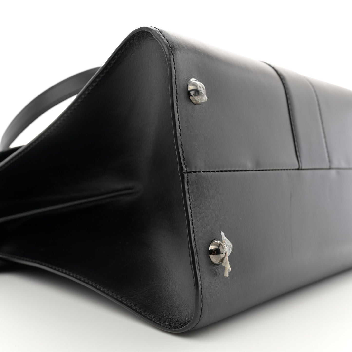 Calfskin MM L'Humour Brillant Satchel Black