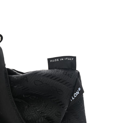 Prada Nylon Re-Edition 2005 Shoulder Bag Black 13 of 15