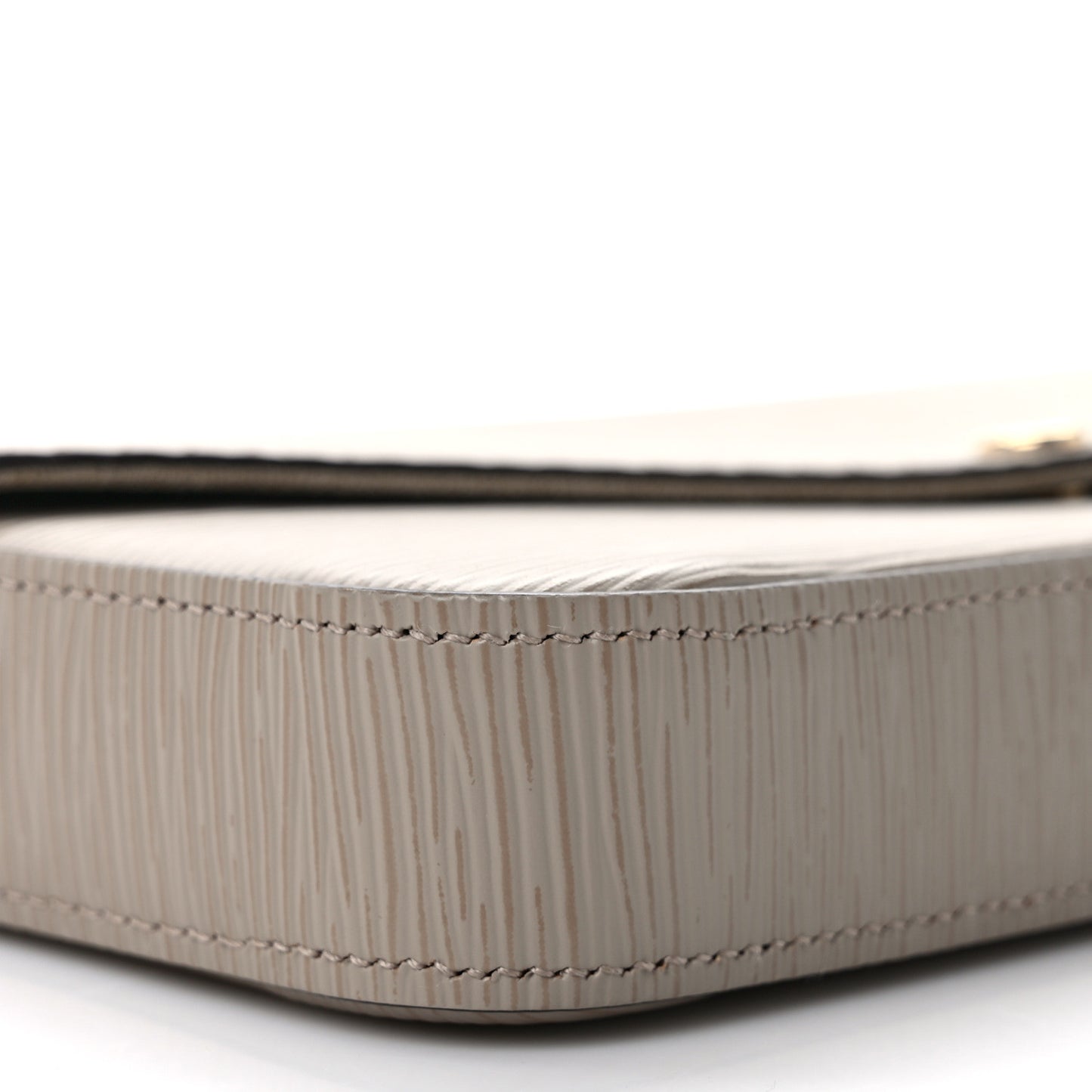 Epi Felicie Pochette Chain Wallet Galet