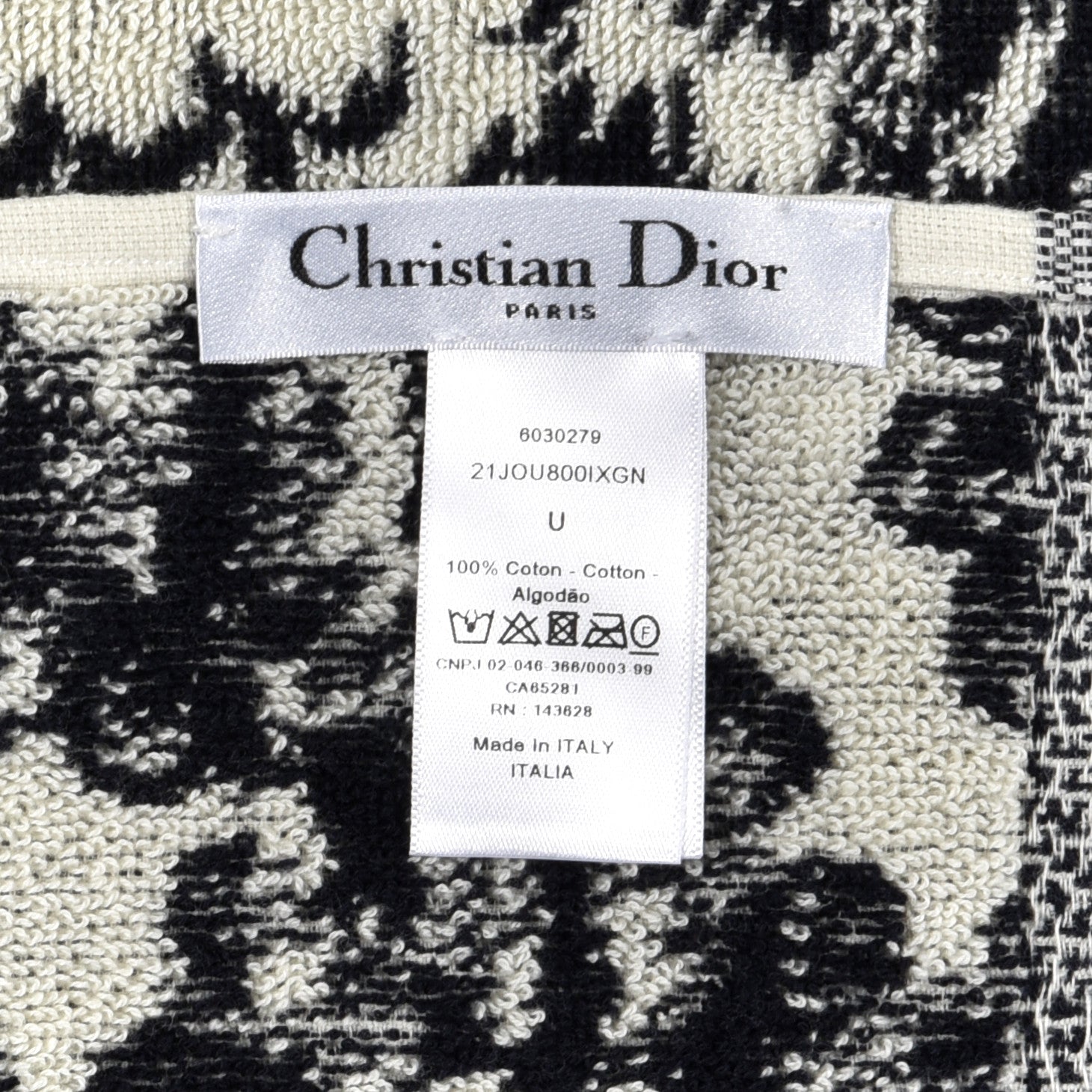 Christian Dior Cotton Toile De Jouy Reverse Towel Black Ivory 4 of 4