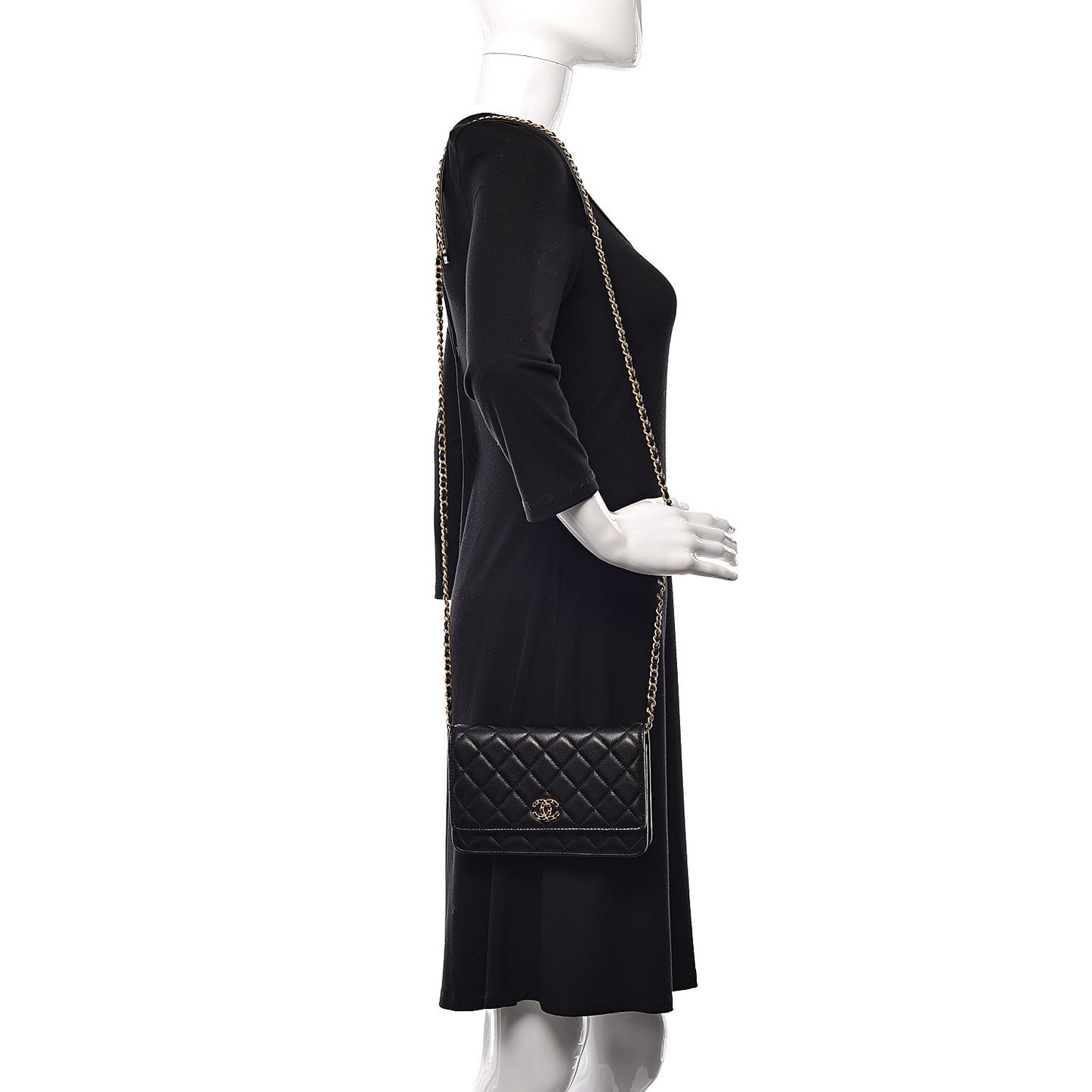 Lambskin Quilted Infinity Wallet On Chain WOC Black