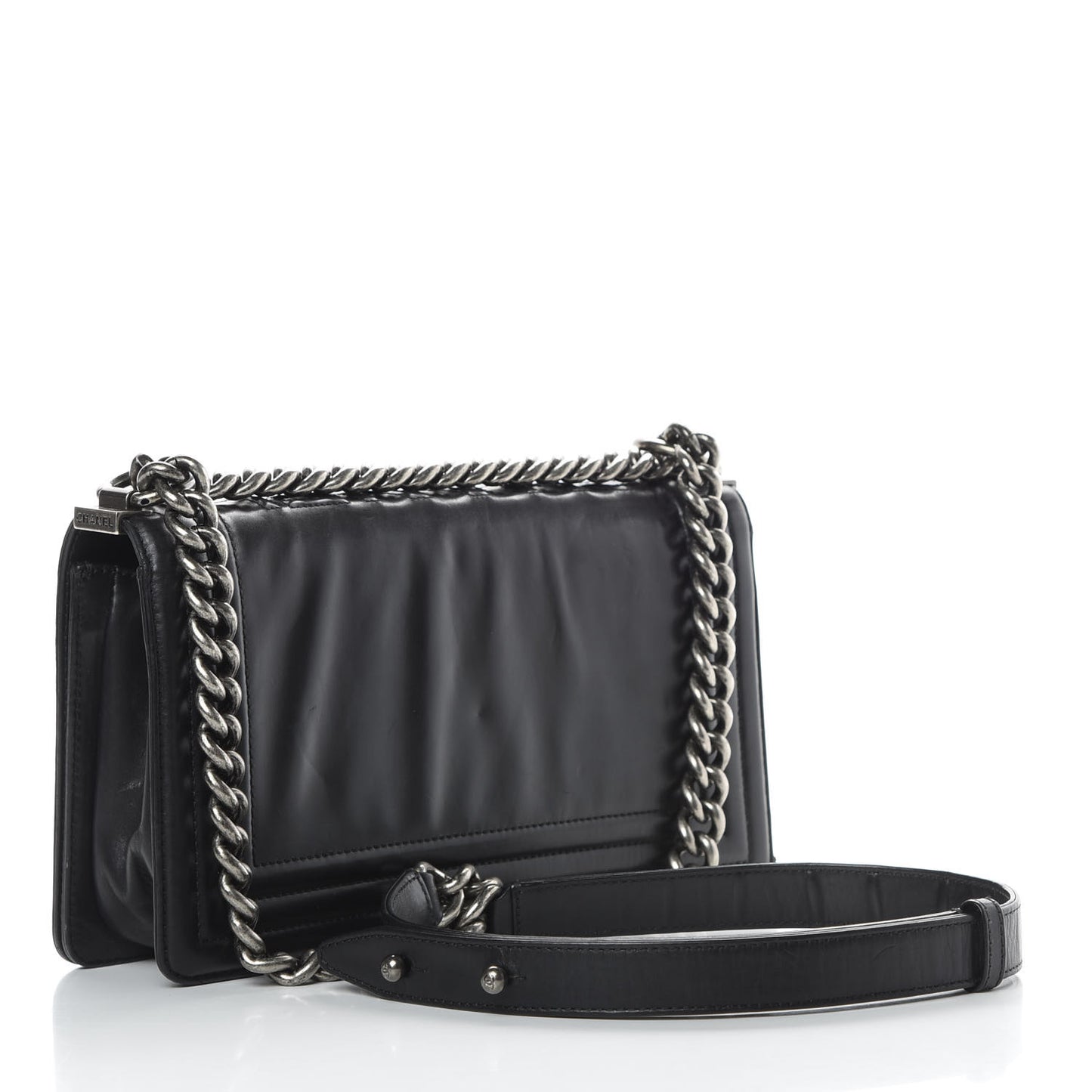 Calfskin Medium Boy Flap Black