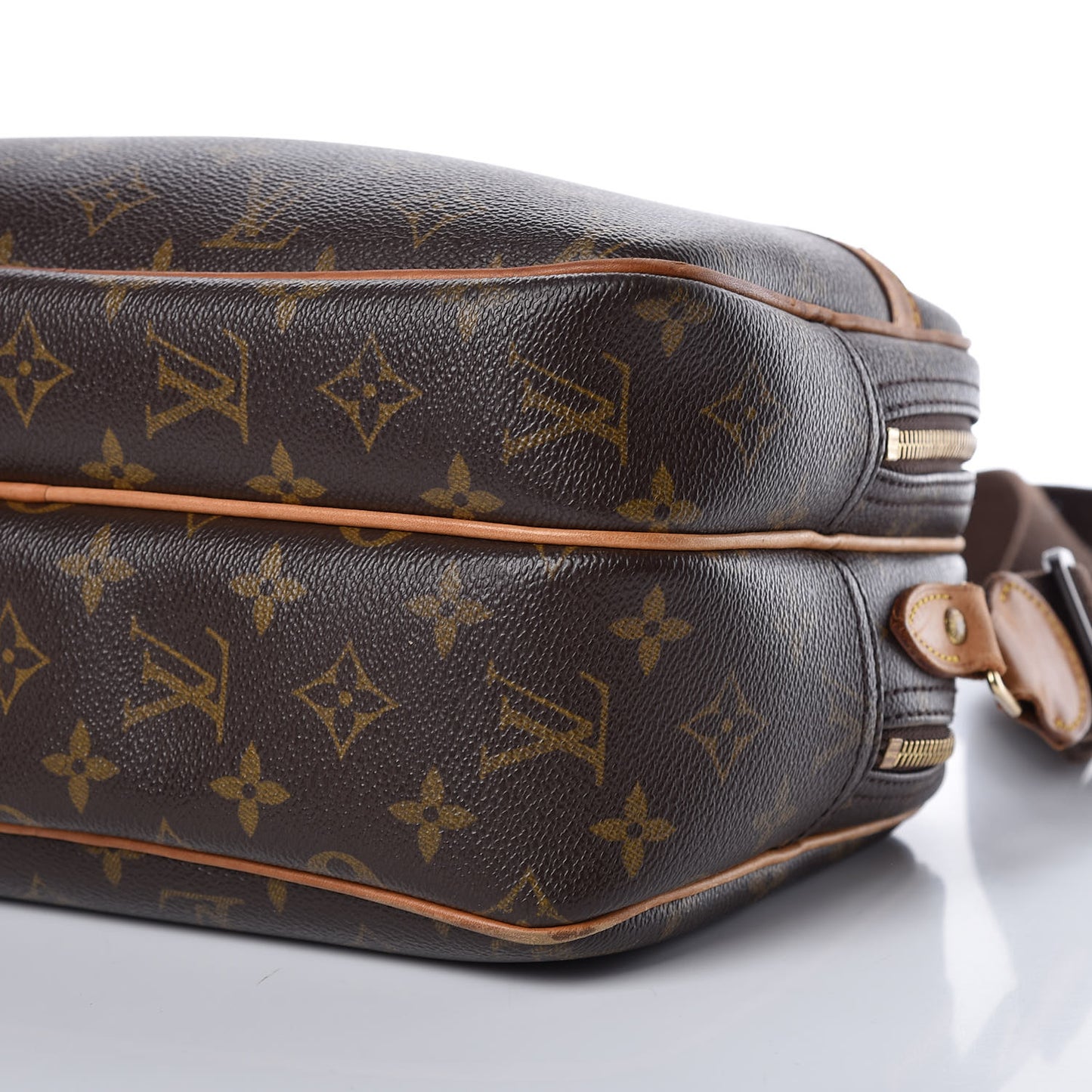Monogram Reporter PM