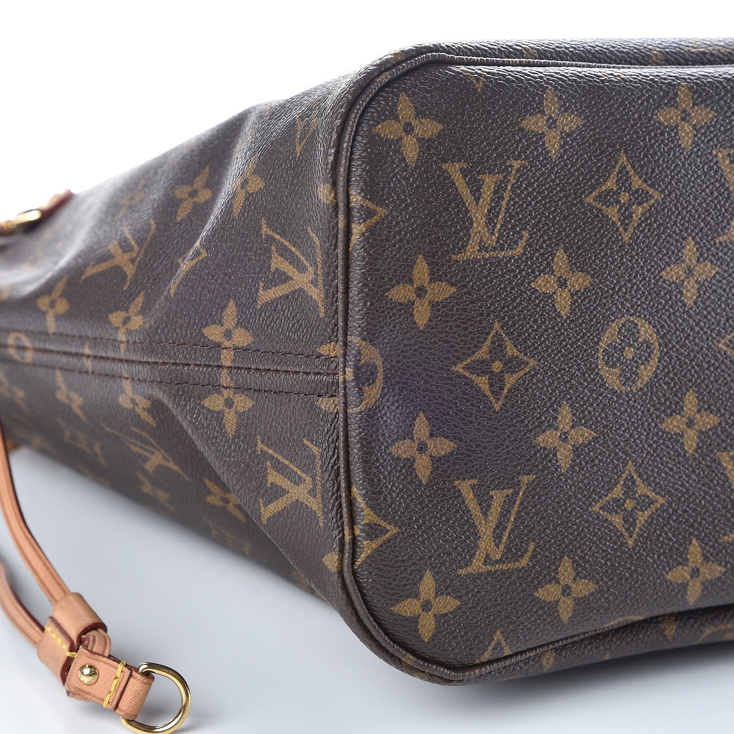 Louis Vuitton Monogram Neverfull MM 13 of 15