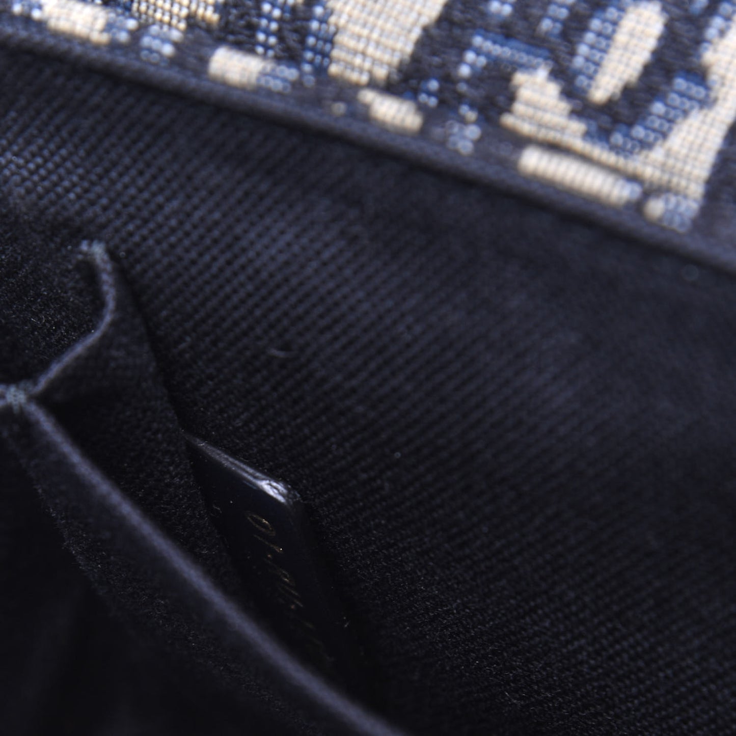 Oblique 30 Montaigne Box Bag Blue