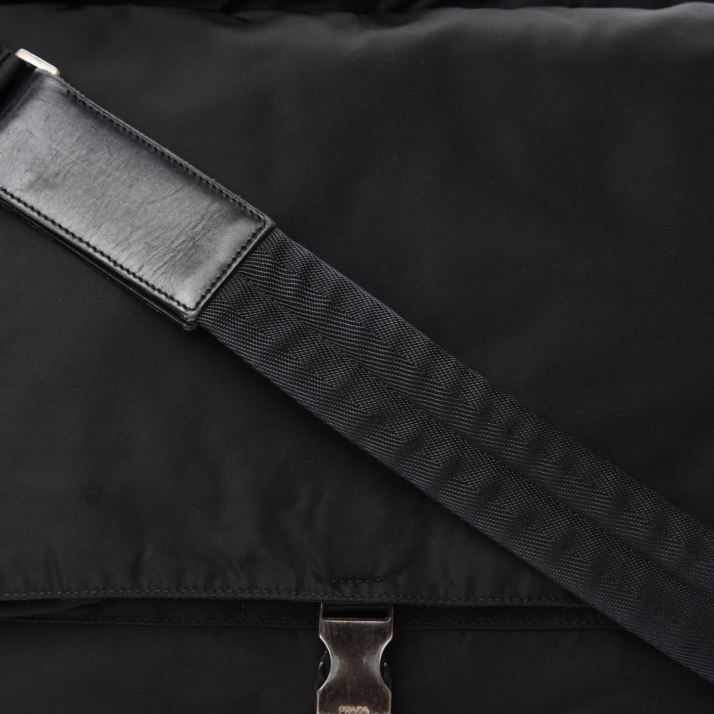 Tessuto Nylon Saffiano Messenger Satchel Black