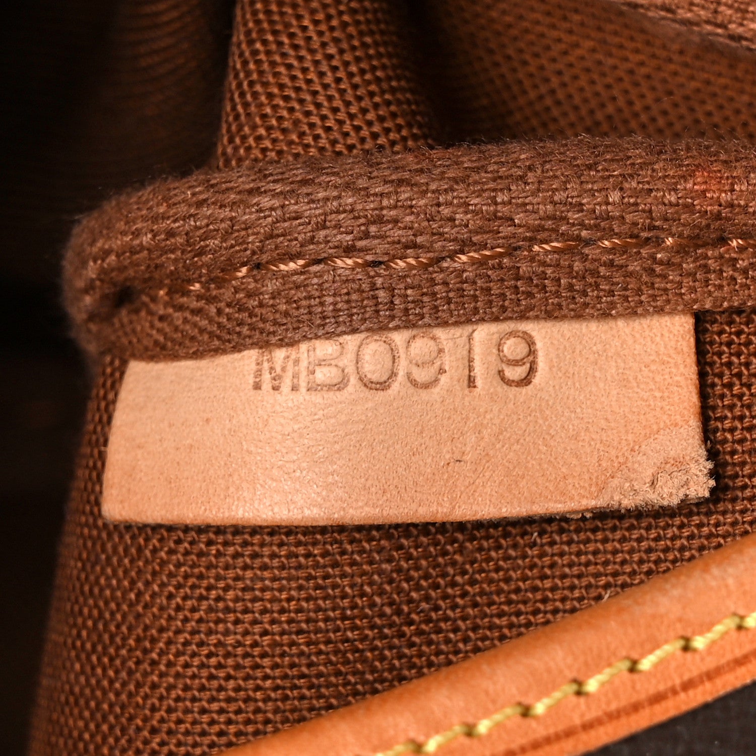 Louis Vuitton Monogram Saumur 30 8 of 11
