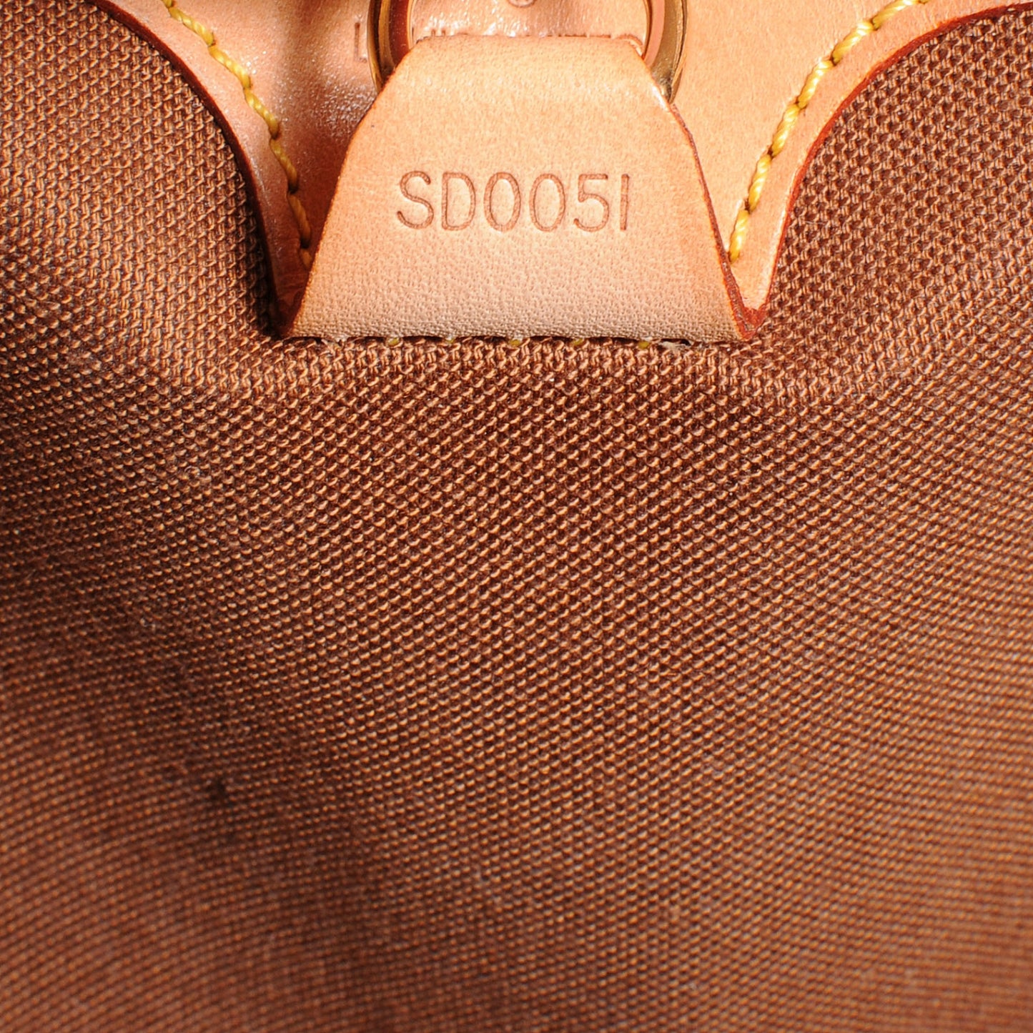 Monogram Ellipse MM