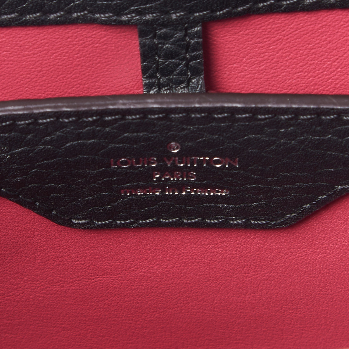 Taurillon Capucines PM Black