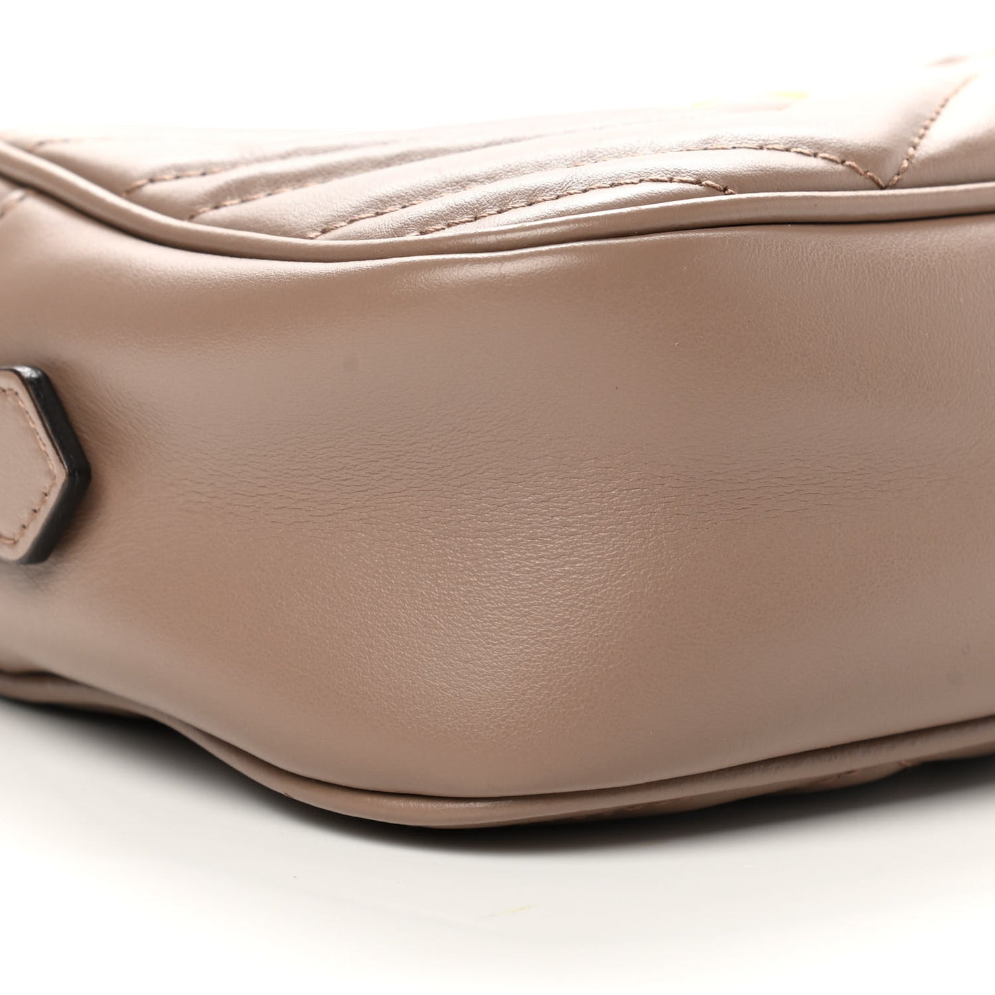 Calfskin Matelasse Small GG Marmont Chain Shoulder Bag Porcelain Rose