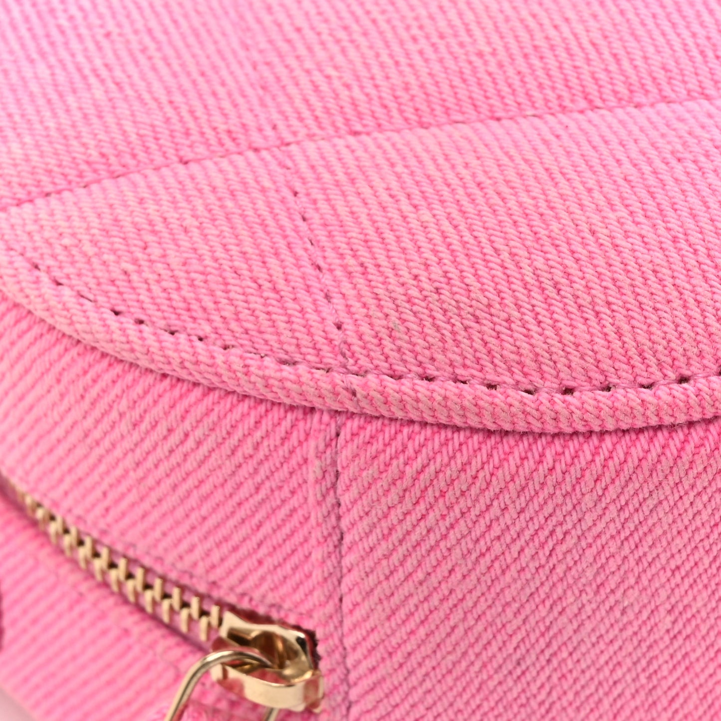Denim Chanel 19 Round Clutch With Chain Pink