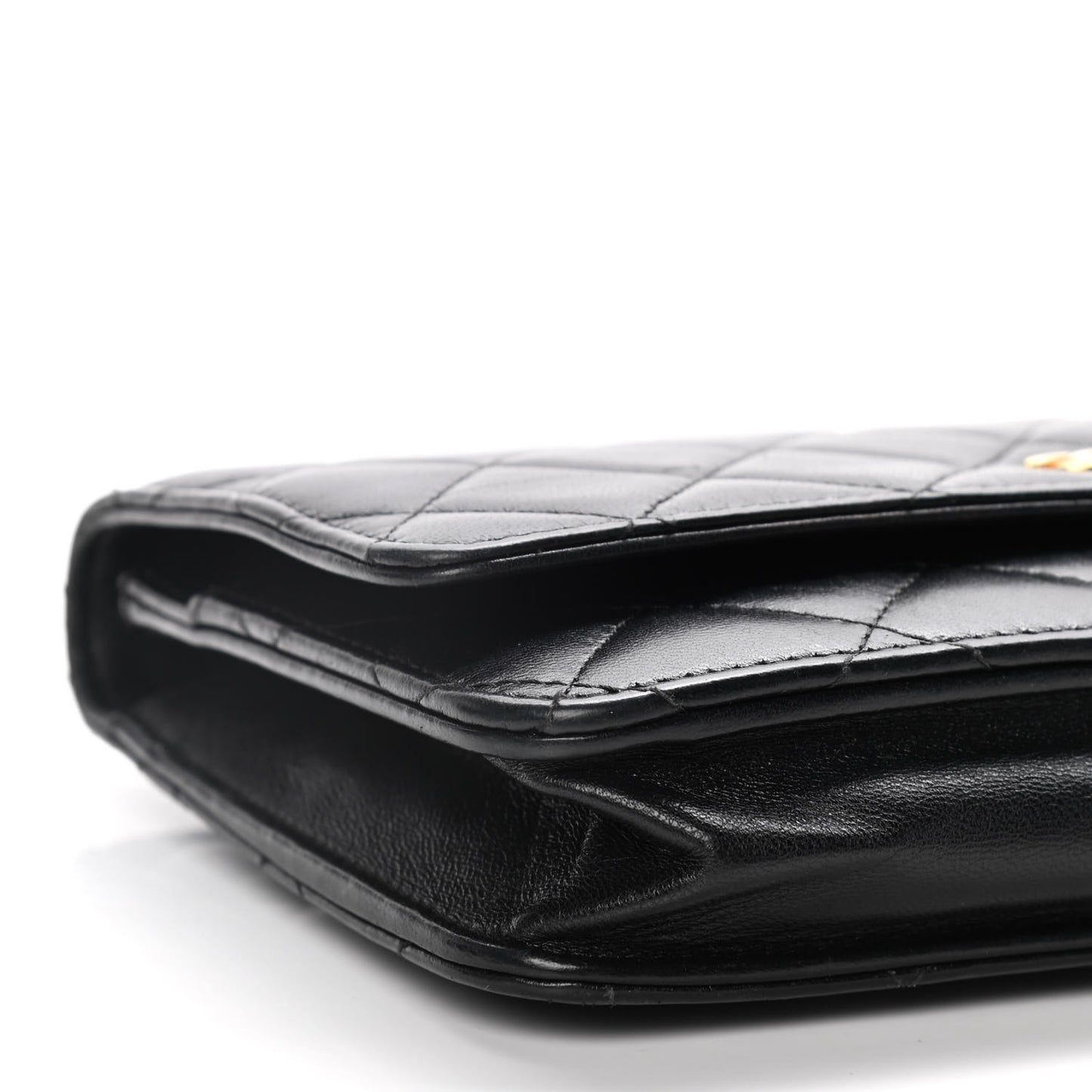 Lambskin Quilted Wallet On Chain WOC Black