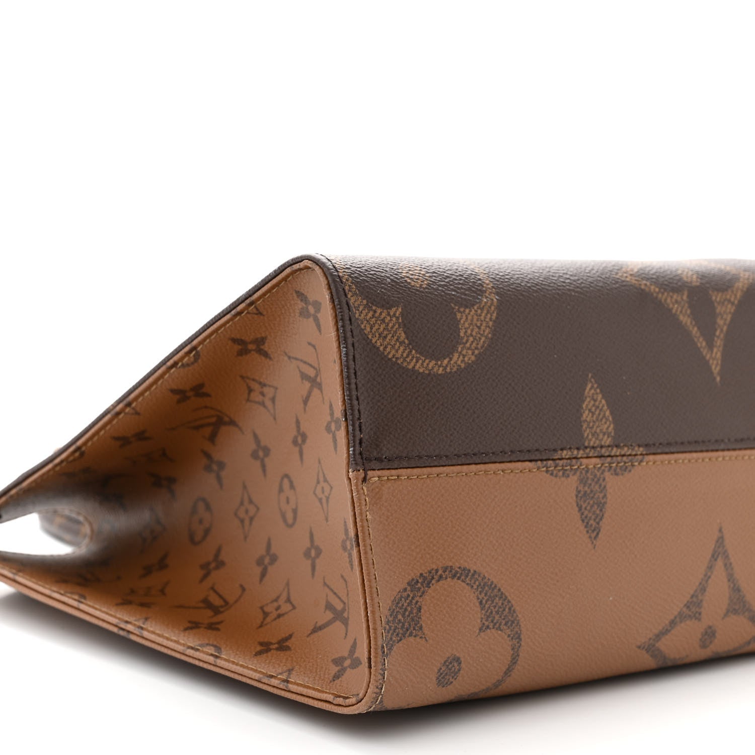 Louis Vuitton LOUIS VUITTON Reverse Monogram Giant Onthego MM 8 of 11