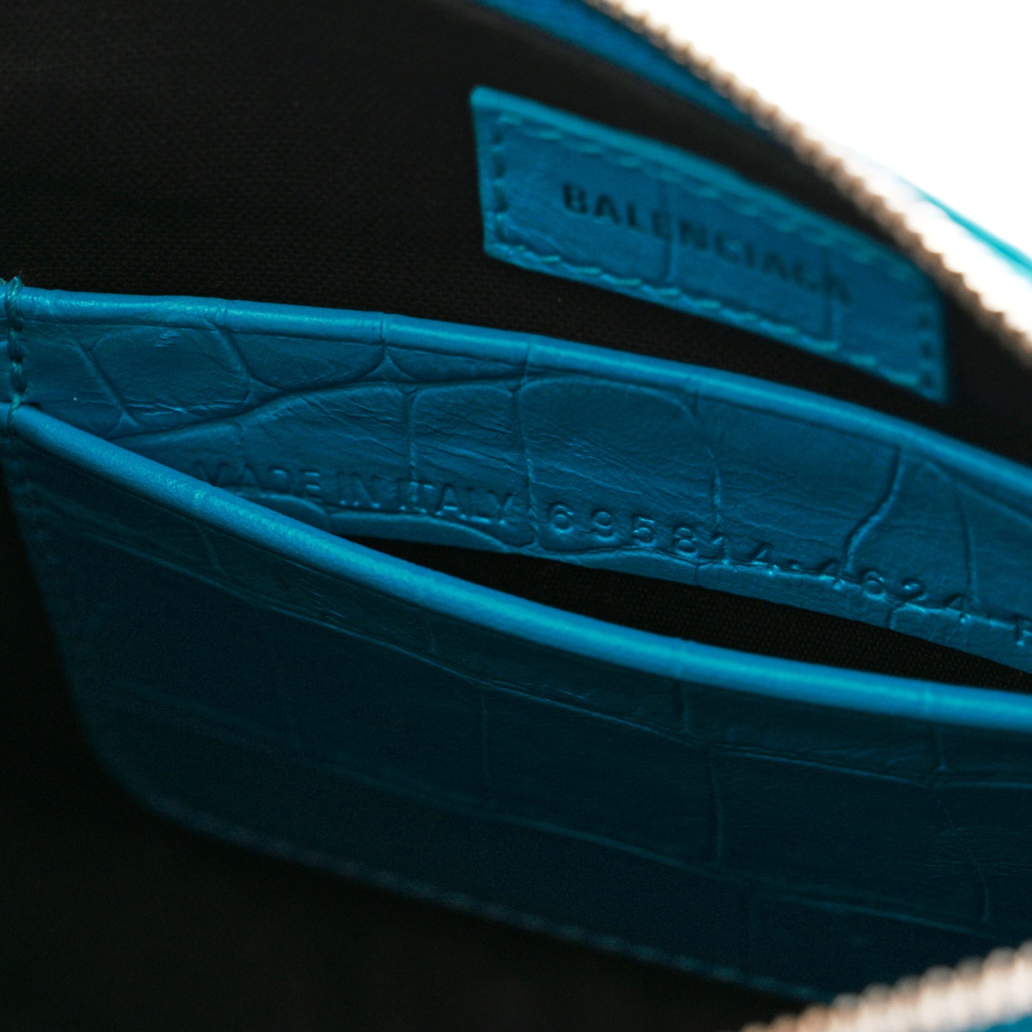 Extra Supple Calfskin Crocodile Embossed Crystal Mini Le Cagole Purse With Chain Cyan