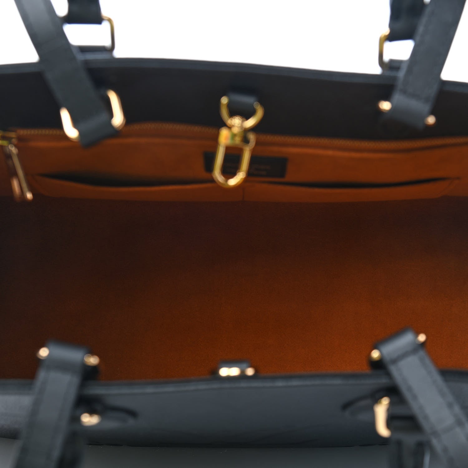 Louis Vuitton Empreinte Monogram Giant Onthego MM Black 5 of 8