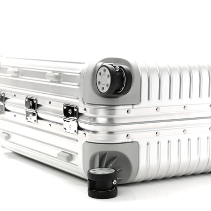 Rimowa Aluminum Original Cabin Silver 8 of 9