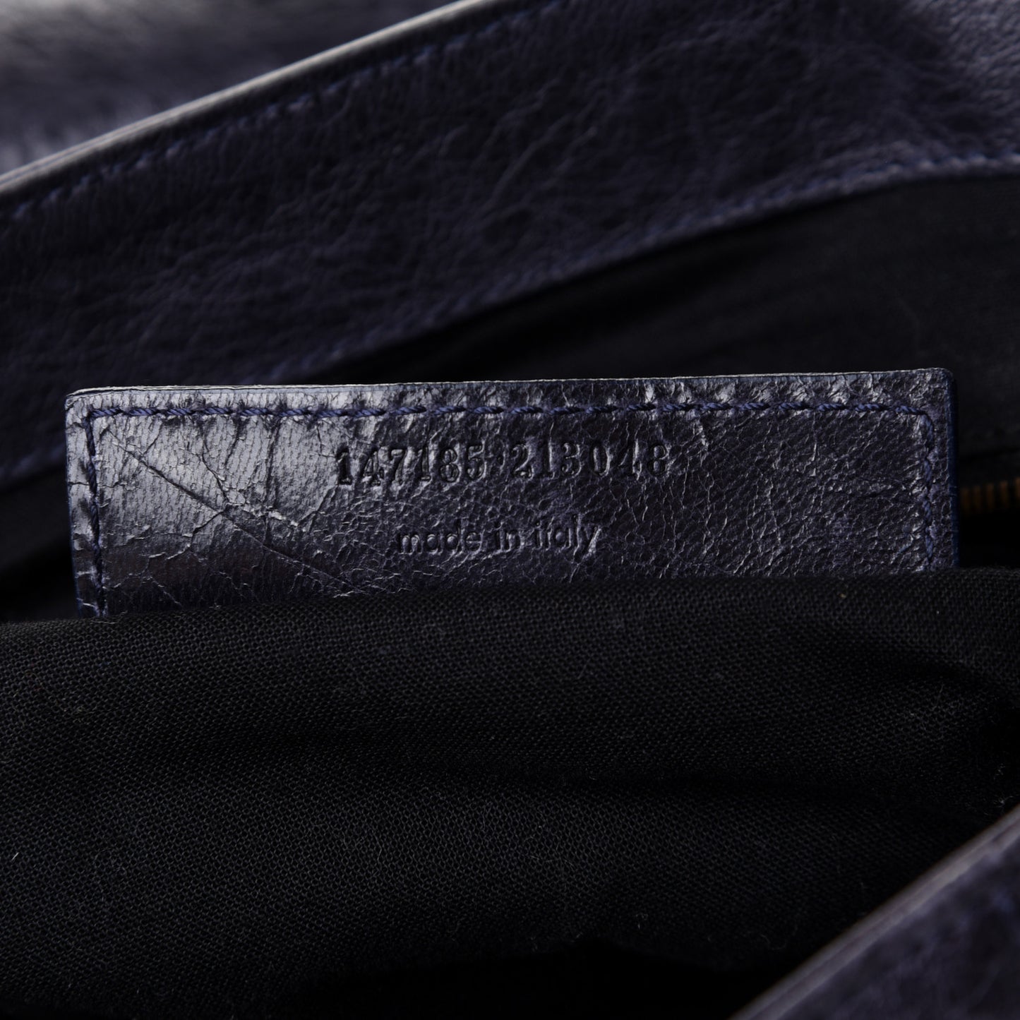 Chevre Shrug Hobo Ink