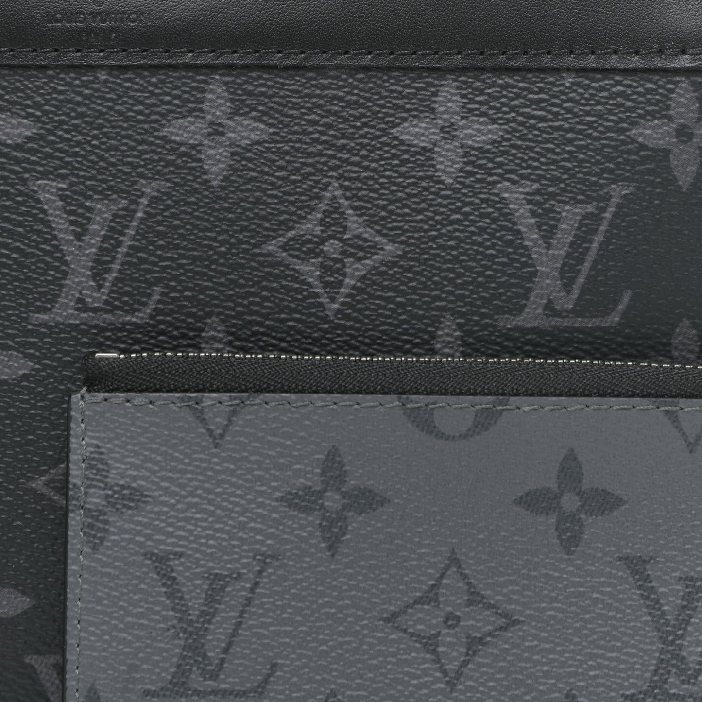 Reverse Monogram Eclipse Gaston Wearable Wallet