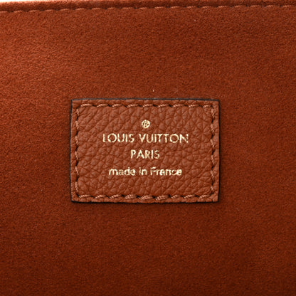 Louis Vuitton Grained Calfskin Lockme Shopper Chataigne 7 of 13