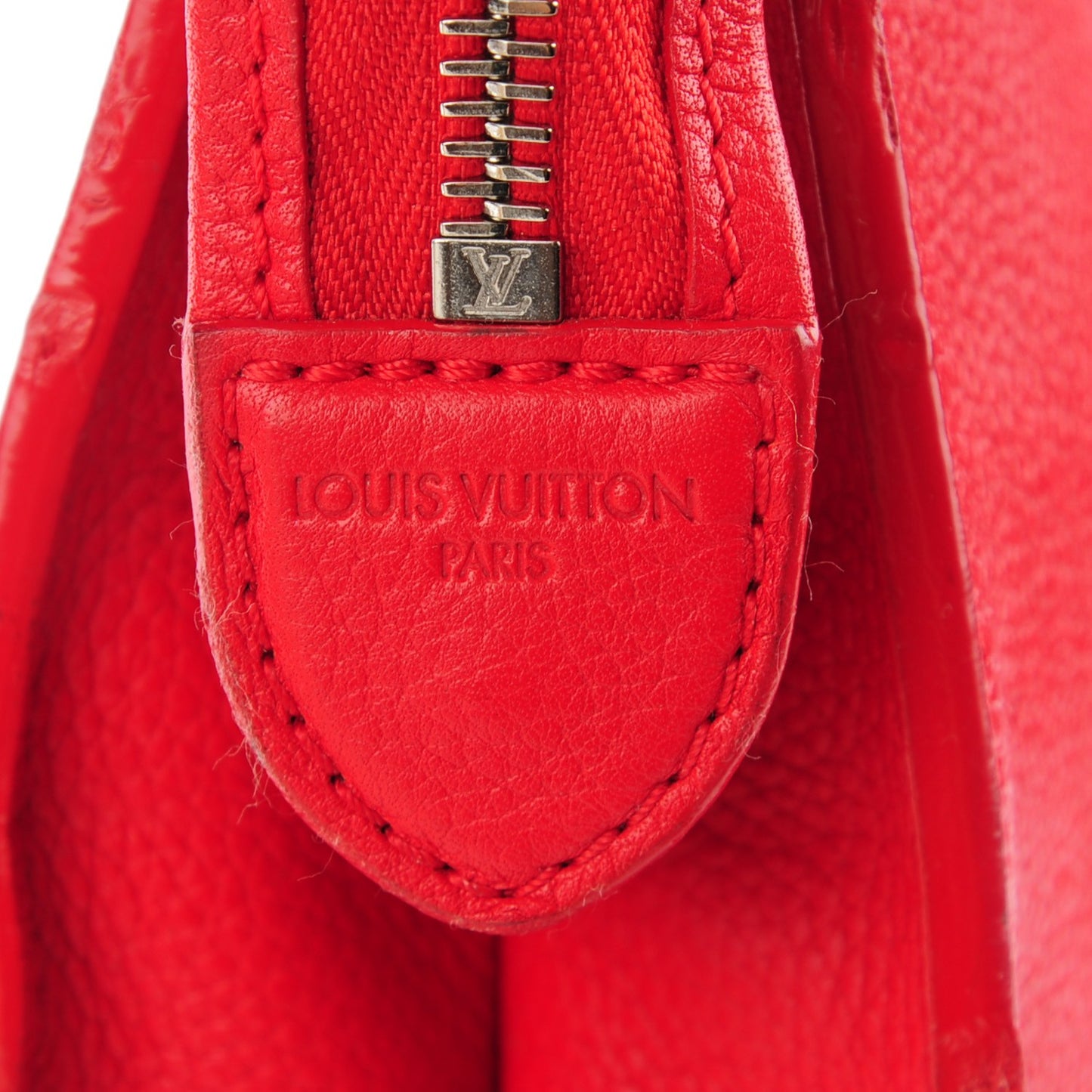 Calfskin Mobil Tote Carmine