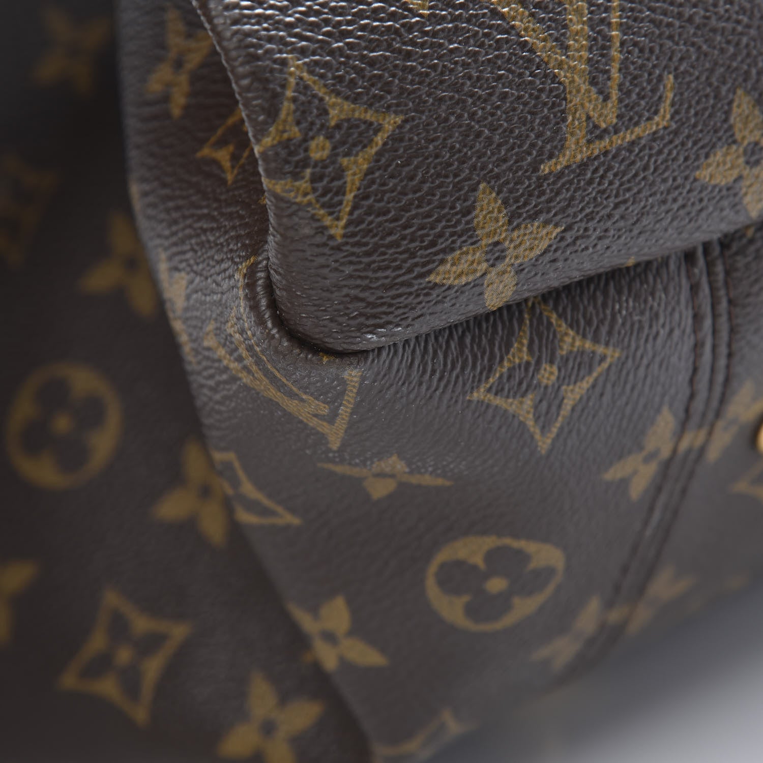 Louis Vuitton Monogram Artsy MM 10 of 12