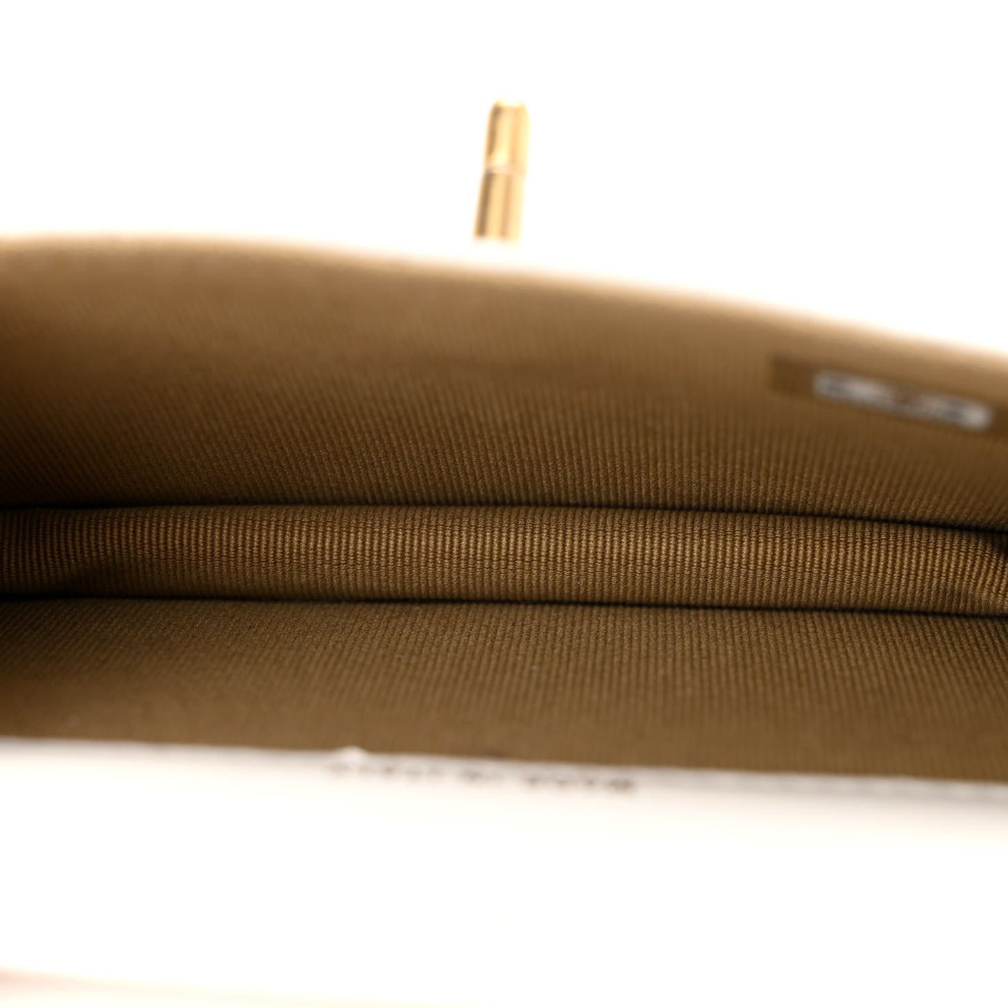 Lambskin Quilted Pearl Crush Clutch With Chain White