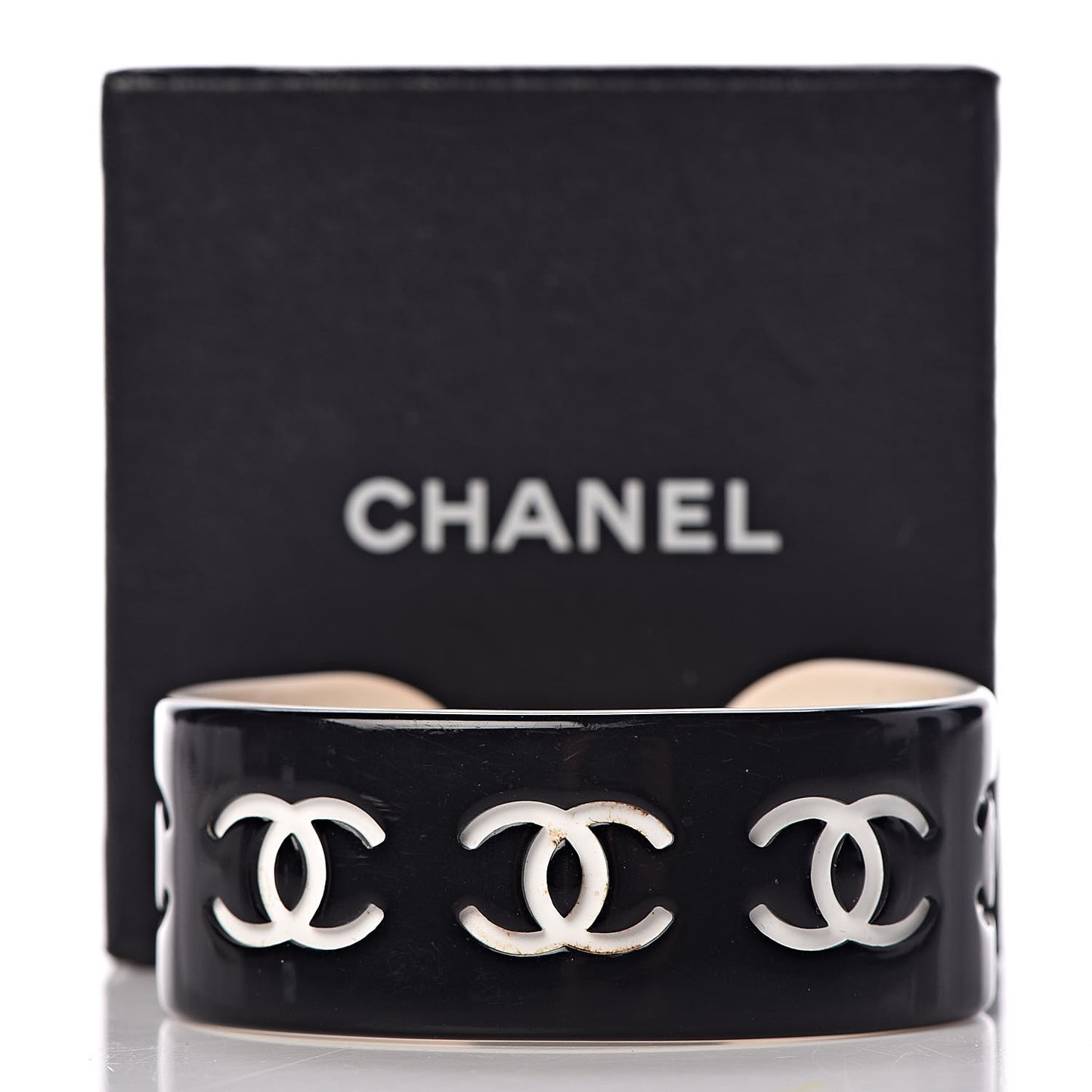 Resin CC Cuff Black White