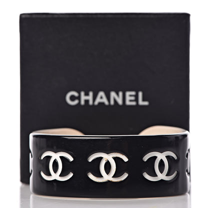 Chanel Resin CC Cuff Black White 7 of 7