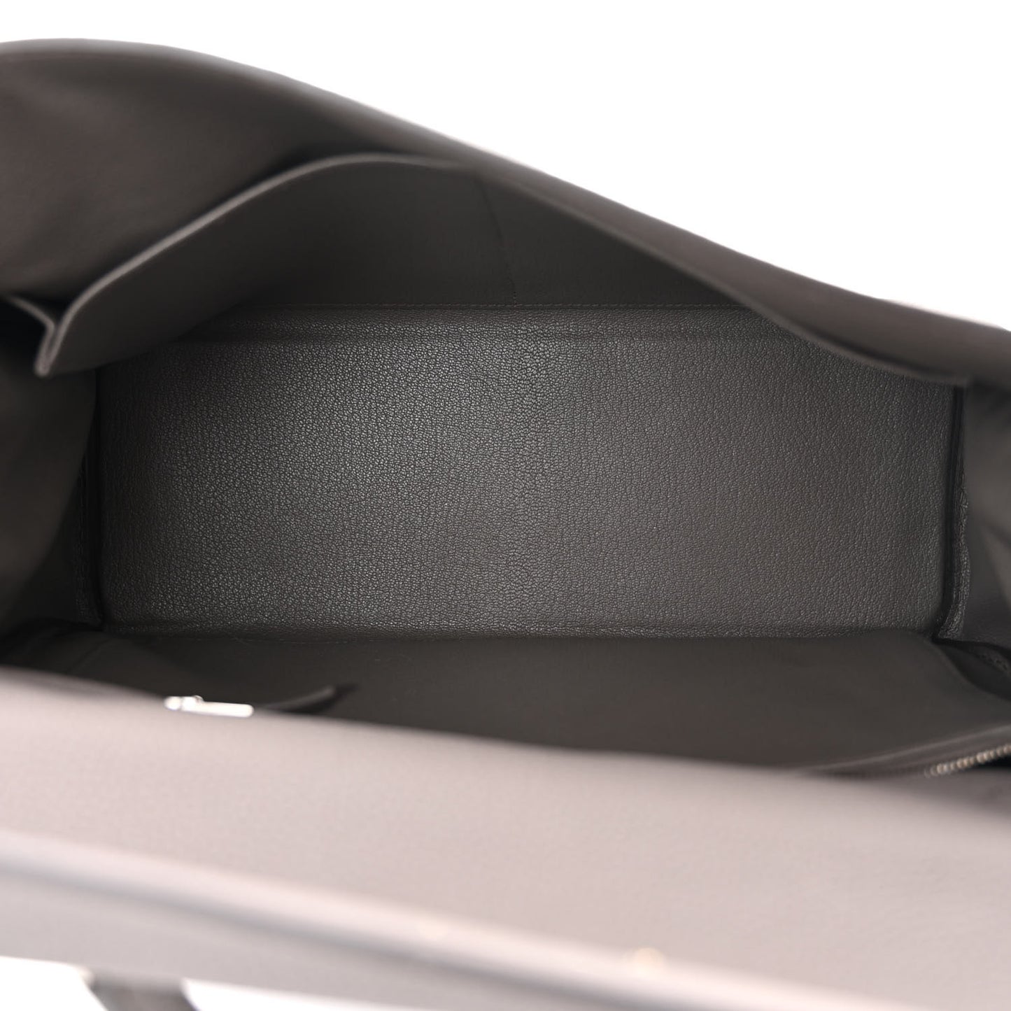 Togo Kelly Retourne 32 Etain