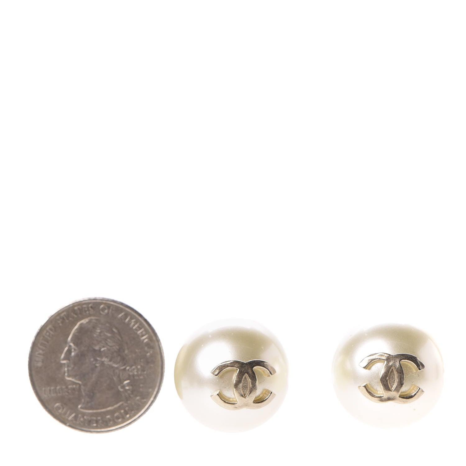Chanel Pearl CC Large Earrings Gold 2 of 5