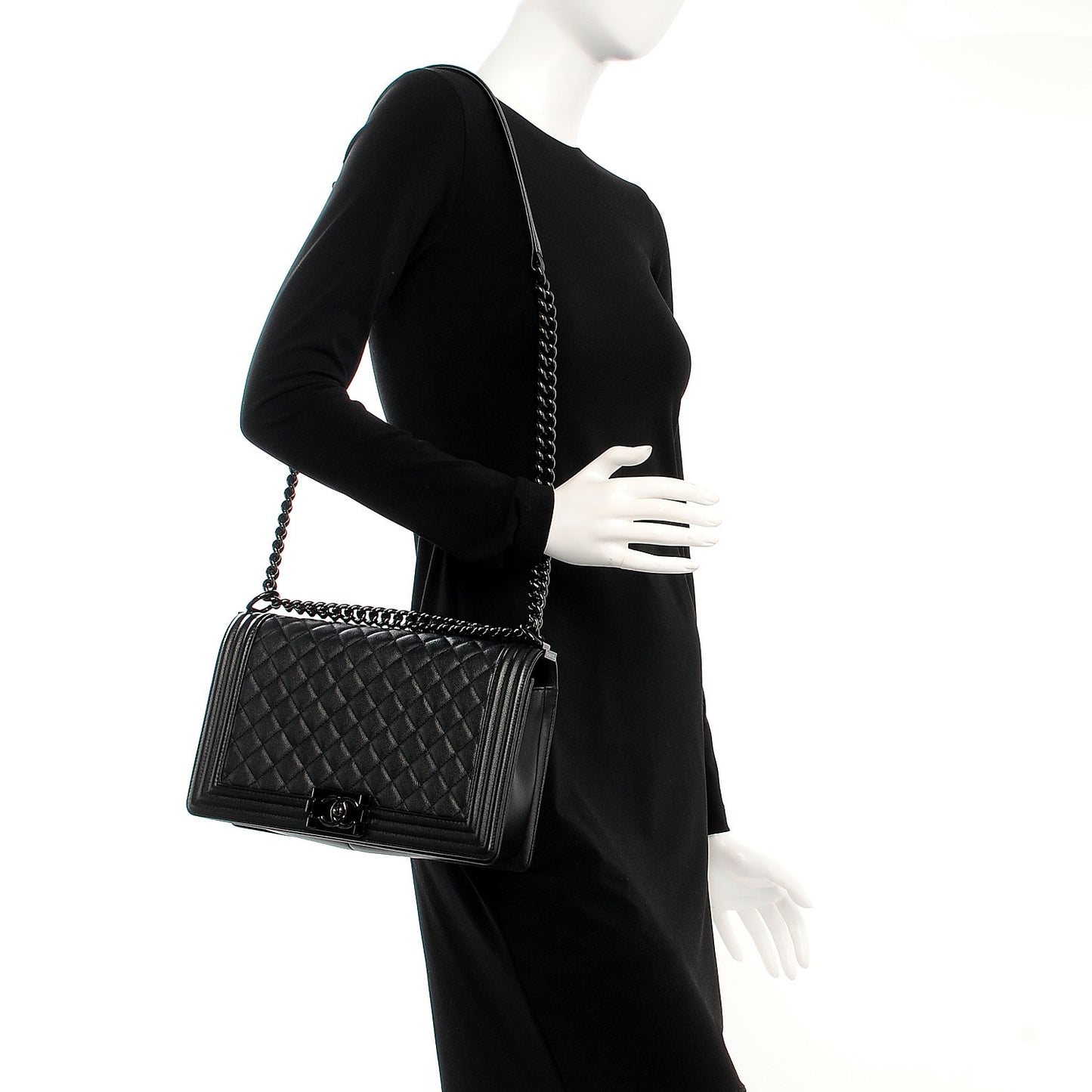 Caviar Quilted New Medium Boy Flap So Black